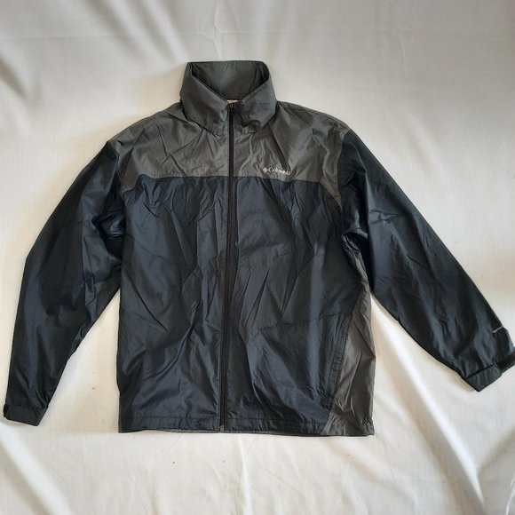Columbia Sportswear Company. Men's windbreaker jacket. Lightweight